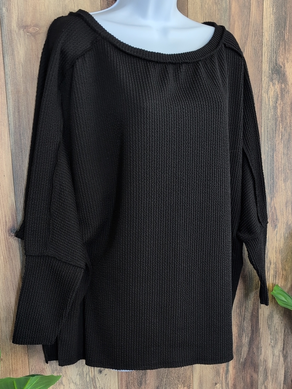 Reborn J Black Ribbed Knit 3/4 Sleeve Top XL W280